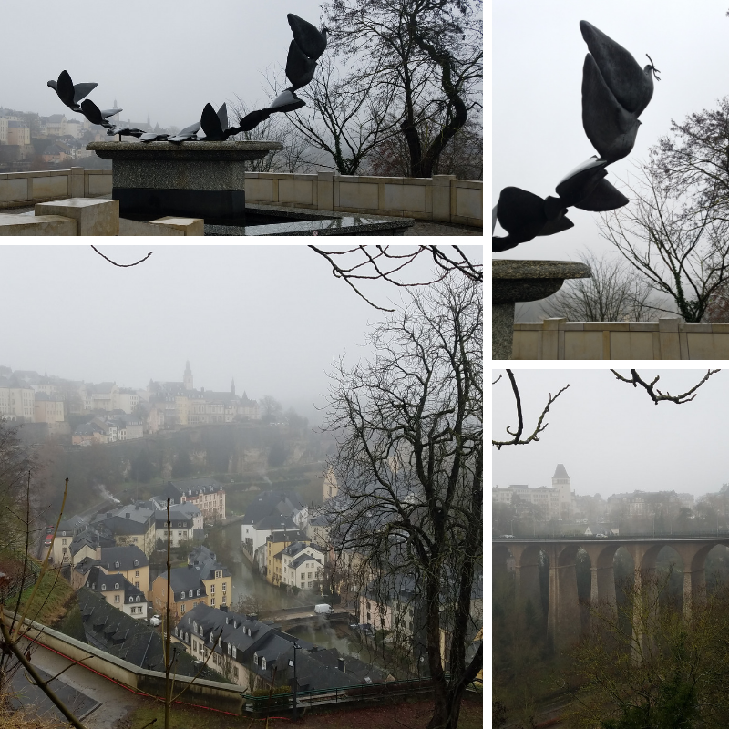 Peace Doves, Passerelle, Grund